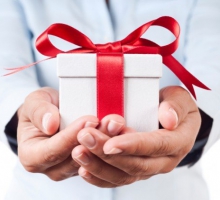 5 bước gây ấn tượng với khách hàng bằng quà tặng khuyến mãi cho doanh nghiệp